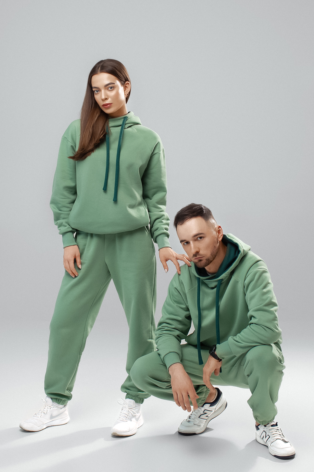 MOOVO MINT hoodie - Image 2