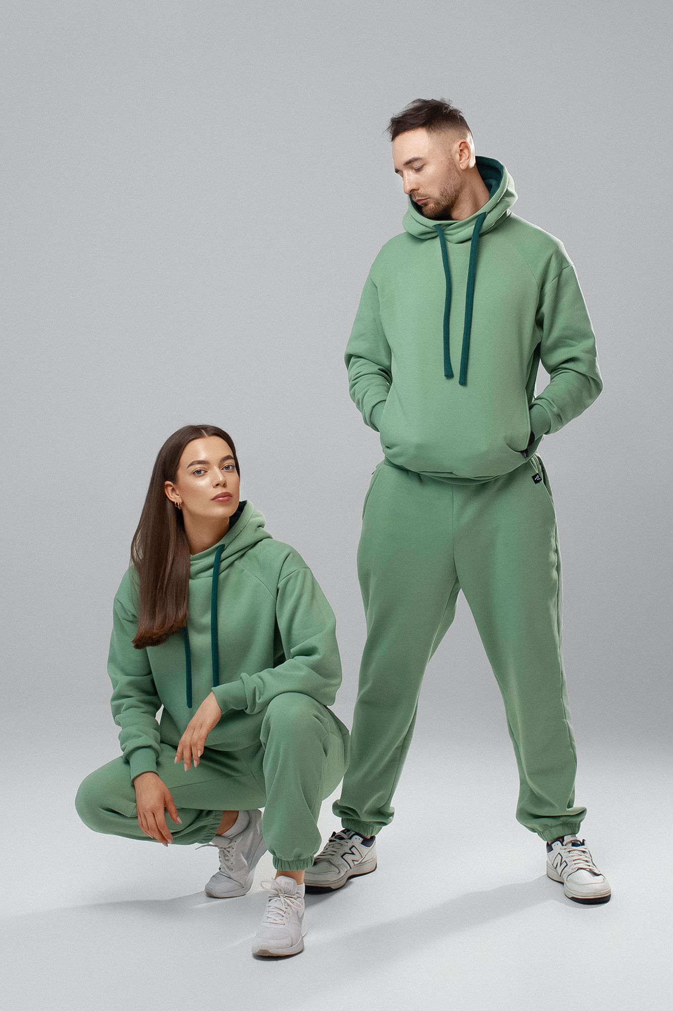 MOOVO MINT hoodie - Image 2